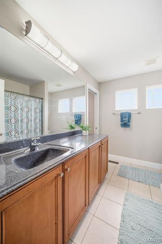 904 Brook Valley Court, O'fallon, MO 63368