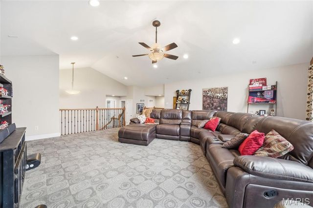 904 Brook Valley Court, O'fallon, MO 63368