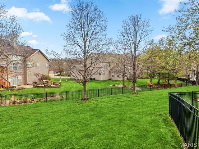 904 Brook Valley Court, O'fallon, MO 63368