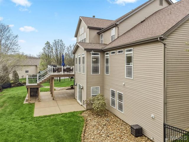 904 Brook Valley Court, O'fallon, MO 63368
