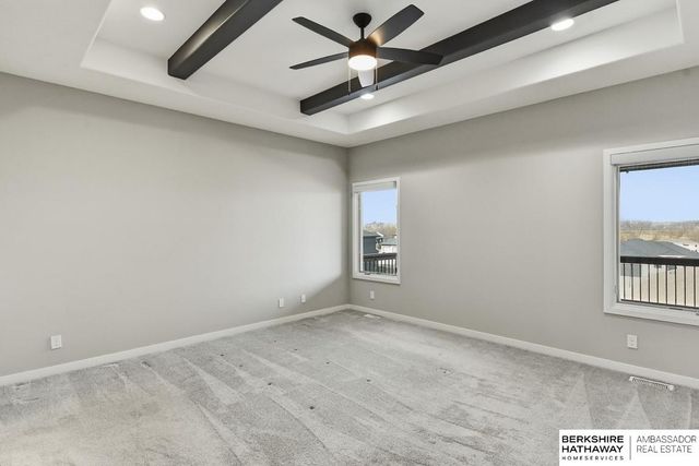 19014 Acorn Drive, Gretna, NE 68028