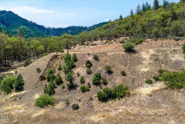 2350 Galls Creek Road, Gold Hill, OR 97525