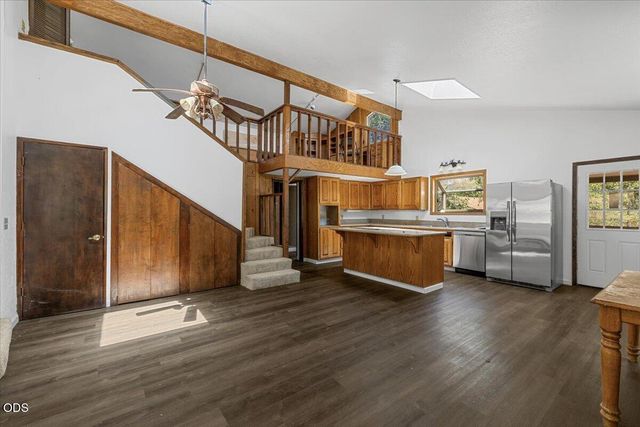 2350 Galls Creek Road, Gold Hill, OR 97525