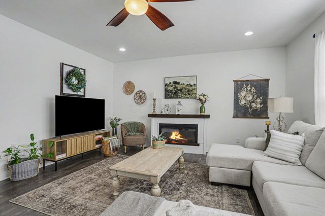 6066 Jadkins Way, Westerville, OH 43081