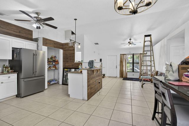 17851 62nd Road N, Loxahatchee, FL 33470