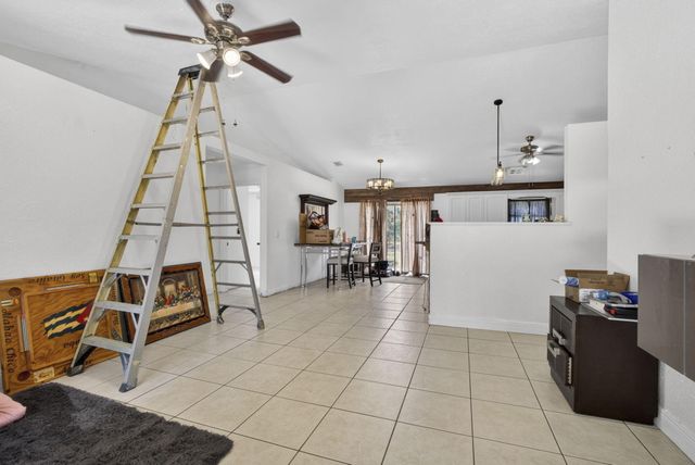 17851 62nd Road N, Loxahatchee, FL 33470