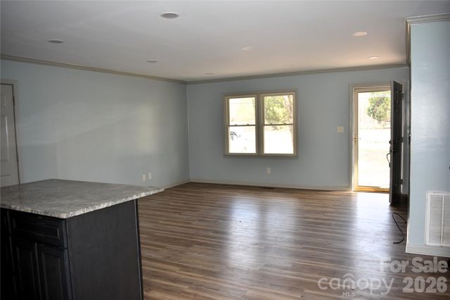 5285 E Holly Grove Road 43, Thomasville, NC 27360