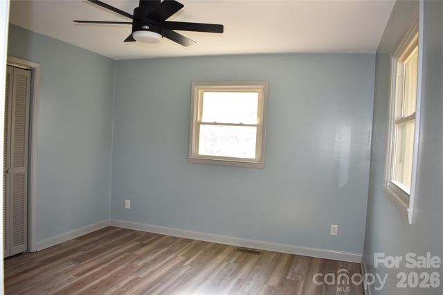 5285 E Holly Grove Road 43, Thomasville, NC 27360