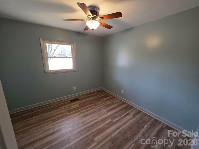 5285 E Holly Grove Road 43, Thomasville, NC 27360