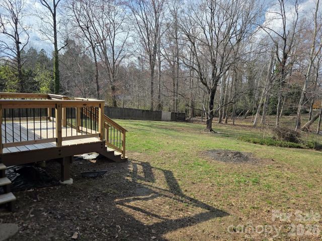 5285 E Holly Grove Road 43, Thomasville, NC 27360