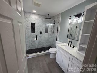 5285 E Holly Grove Road 43, Thomasville, NC 27360