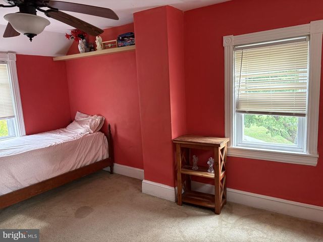 518 ASHLAND AVE, Magnolia, NJ 08049