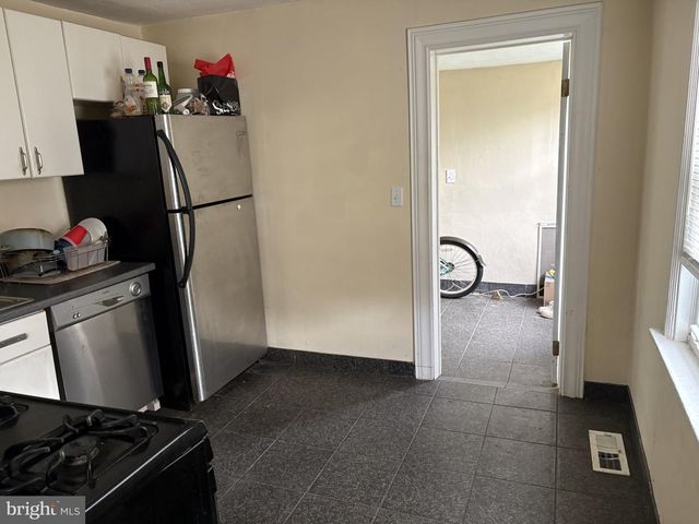 518 ASHLAND AVE, Magnolia, NJ 08049