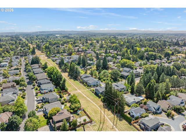 14647 Nw FRICKE Ln, Portland, OR 97229