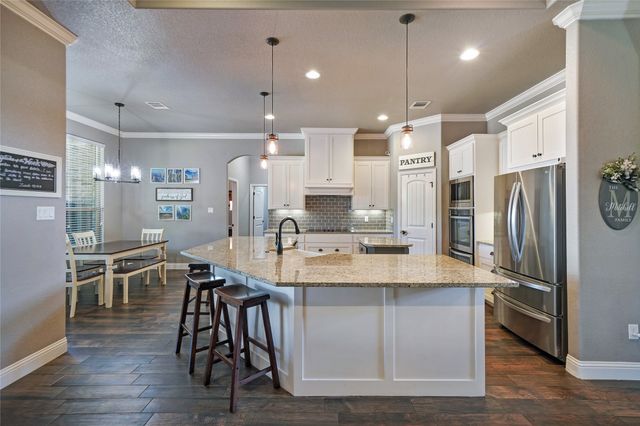 114 Summer Stone Court, Weatherford, TX 76087