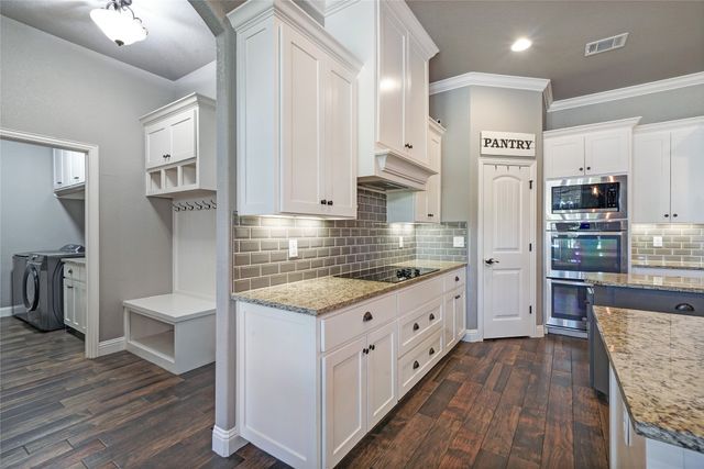 114 Summer Stone Court, Weatherford, TX 76087