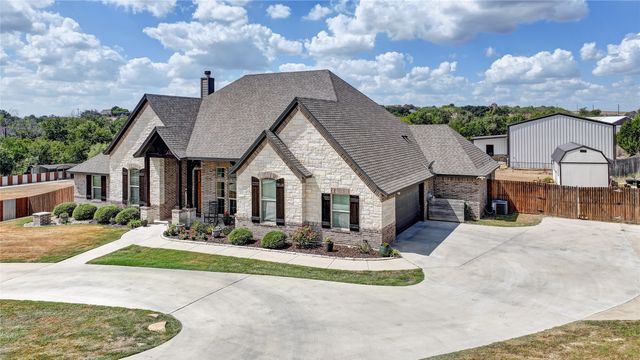 114 Summer Stone Court, Weatherford, TX 76087