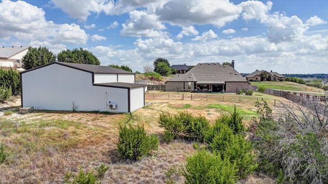 114 Summer Stone Court, Weatherford, TX 76087