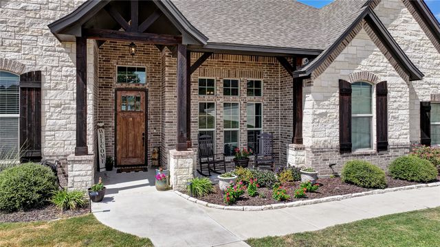 114 Summer Stone Court, Weatherford, TX 76087
