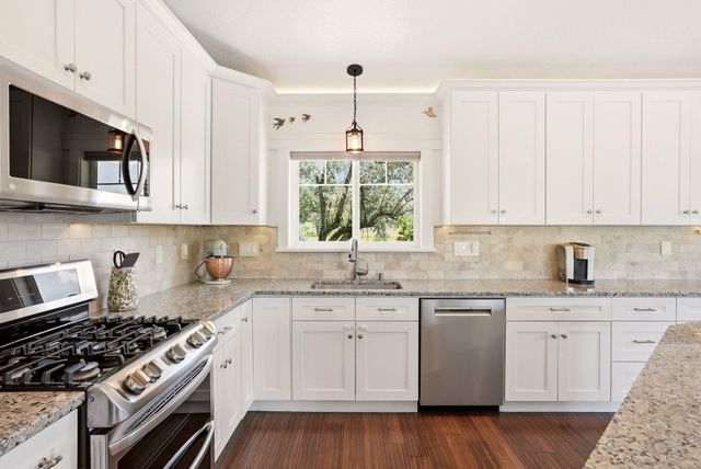 6819 S South Meadows Rd, Spokane, WA 99223