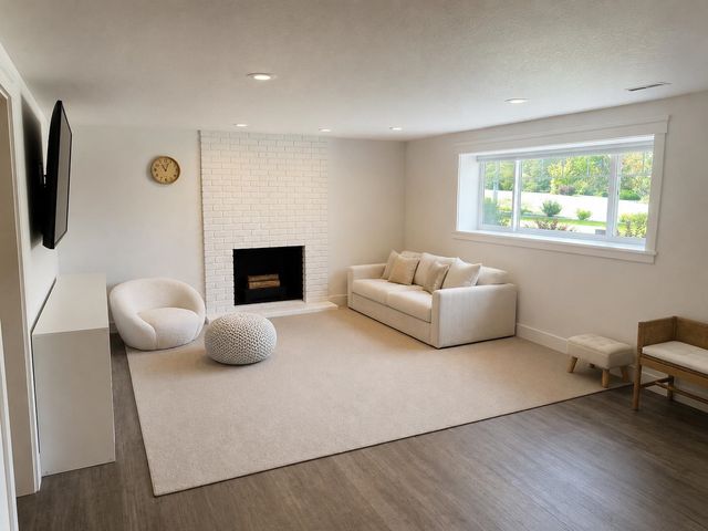 6819 S South Meadows Rd, Spokane, WA 99223