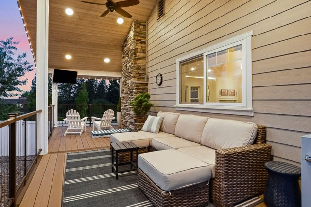 6819 S South Meadows Rd, Spokane, WA 99223