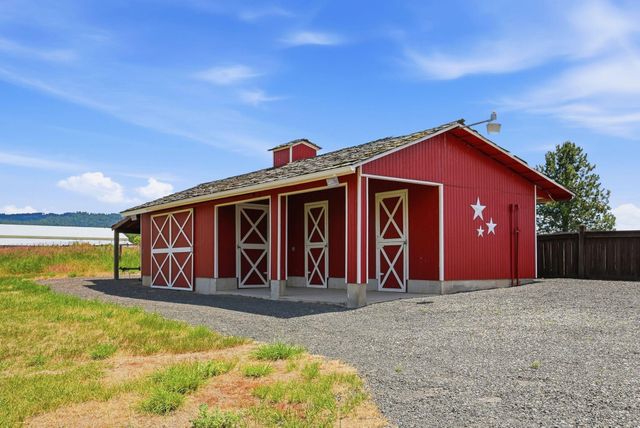 6819 S South Meadows Rd, Spokane, WA 99223