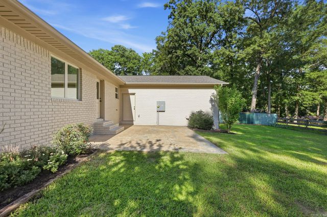 216 Todd Lane, Bryant, AR 72022