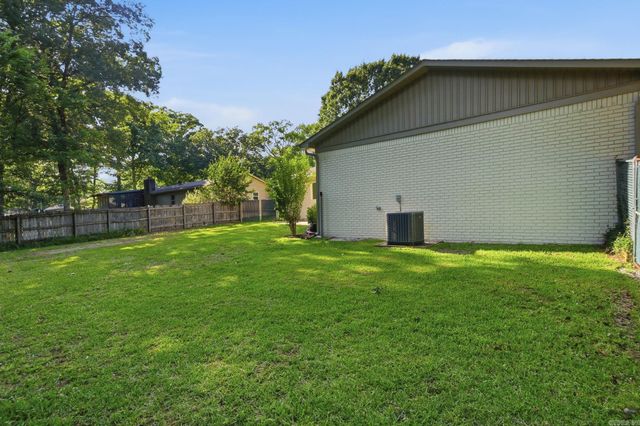 216 Todd Lane, Bryant, AR 72022