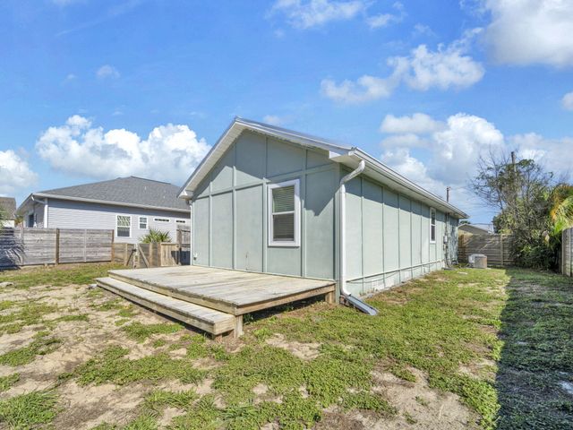 114 S Vestavia Street, Panama City Beach, FL 32413