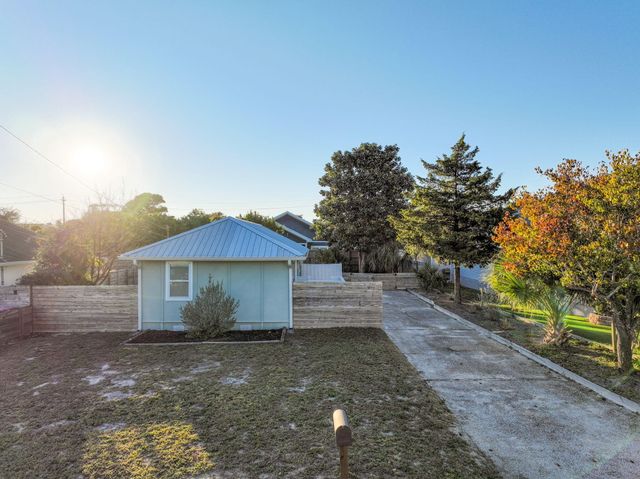 114 S Vestavia Street, Panama City Beach, FL 32413