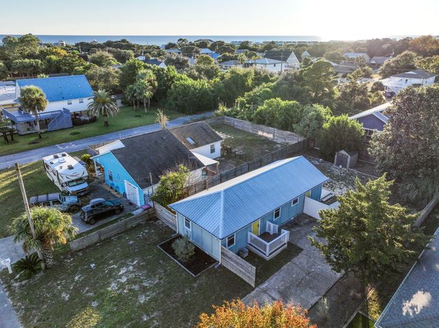 114 S Vestavia Street, Panama City Beach, FL 32413