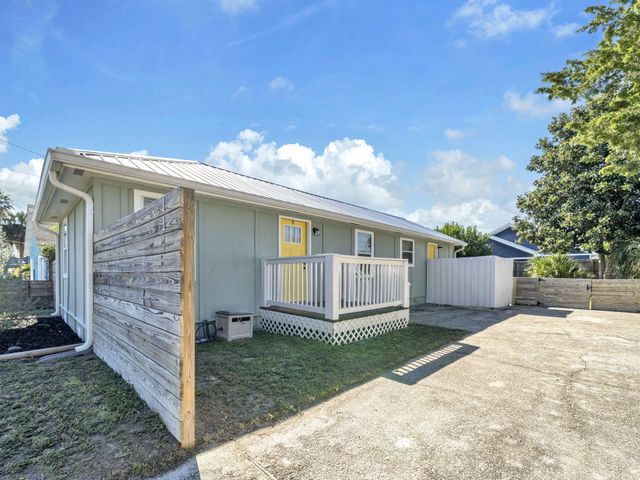 114 S Vestavia Street, Panama City Beach, FL 32413