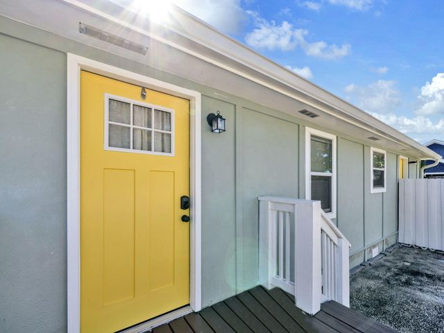 114 S Vestavia Street, Panama City Beach, FL 32413