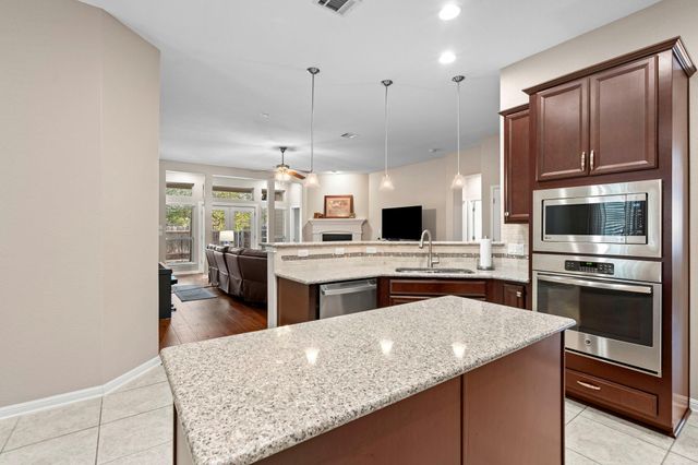 349 Enchanted Woods TRL, Buda, TX 78610