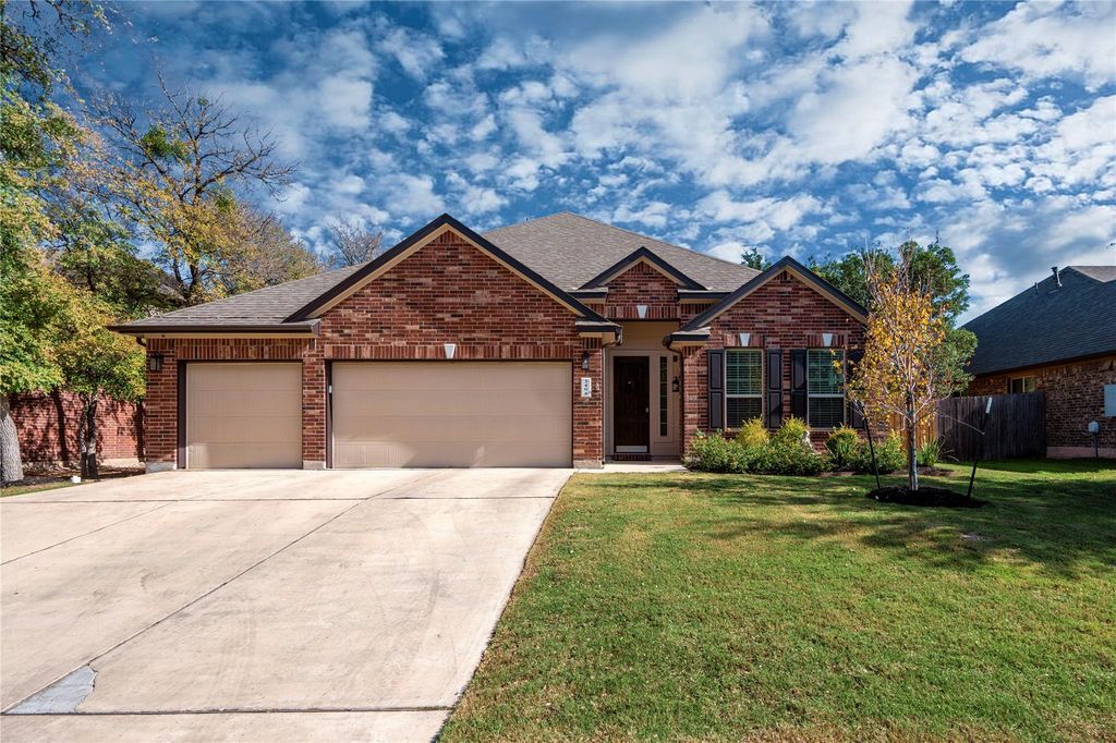 349 Enchanted Woods TRL, Buda, TX 78610