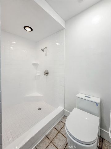 18002 E Fondale, Azusa, CA 91702