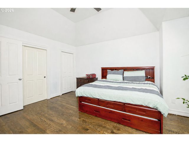2533 Nw STIMPSON Ln, Portland, OR 97229