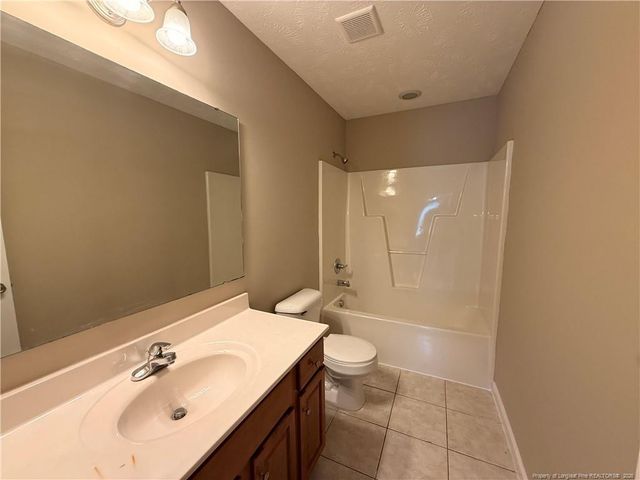 42 Grayson Place, Sanford, NC 27332