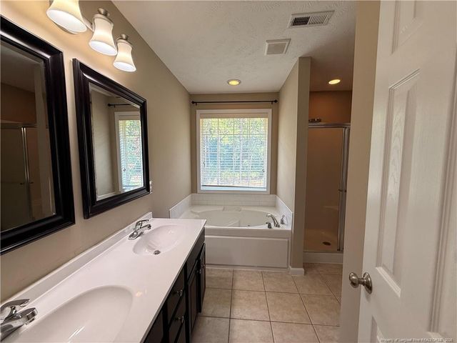 42 Grayson Place, Sanford, NC 27332