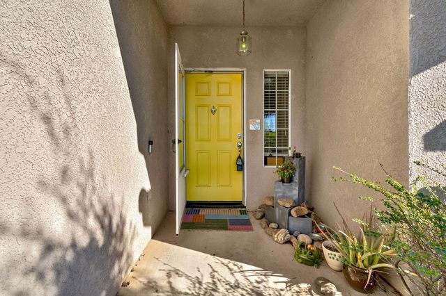 619 Vista Ln, Ione, CA 95640