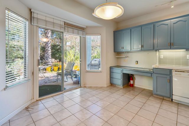 619 Vista Ln, Ione, CA 95640