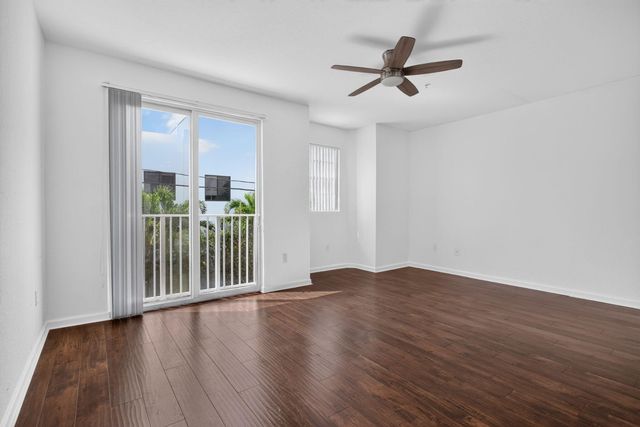 2725 NE 8TH Avenue 112, Wilton Manors, FL 33334