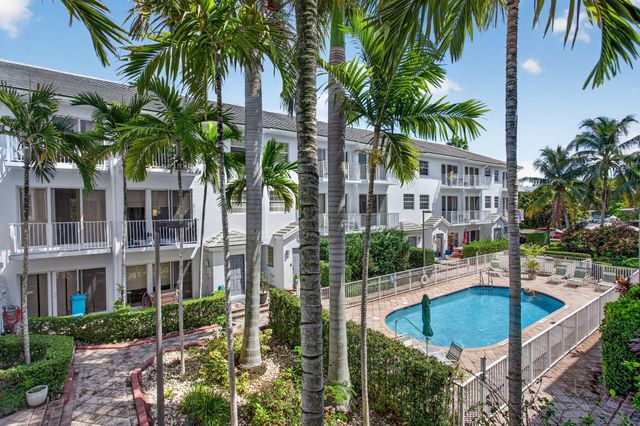2725 NE 8TH Avenue 112, Wilton Manors, FL 33334
