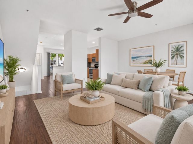 2725 NE 8TH Avenue 112, Wilton Manors, FL 33334