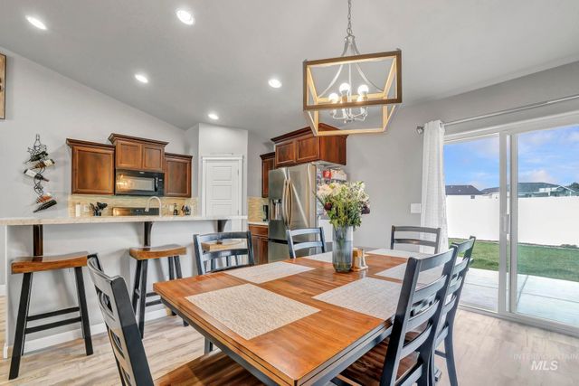 830 Cortni Ct, Twin Falls, ID 83301