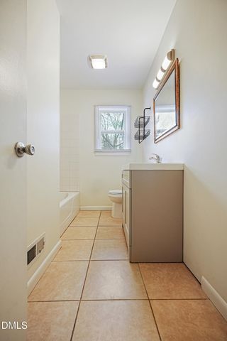 607 N Greensboro Street Unit B, Carrboro, NC 27510