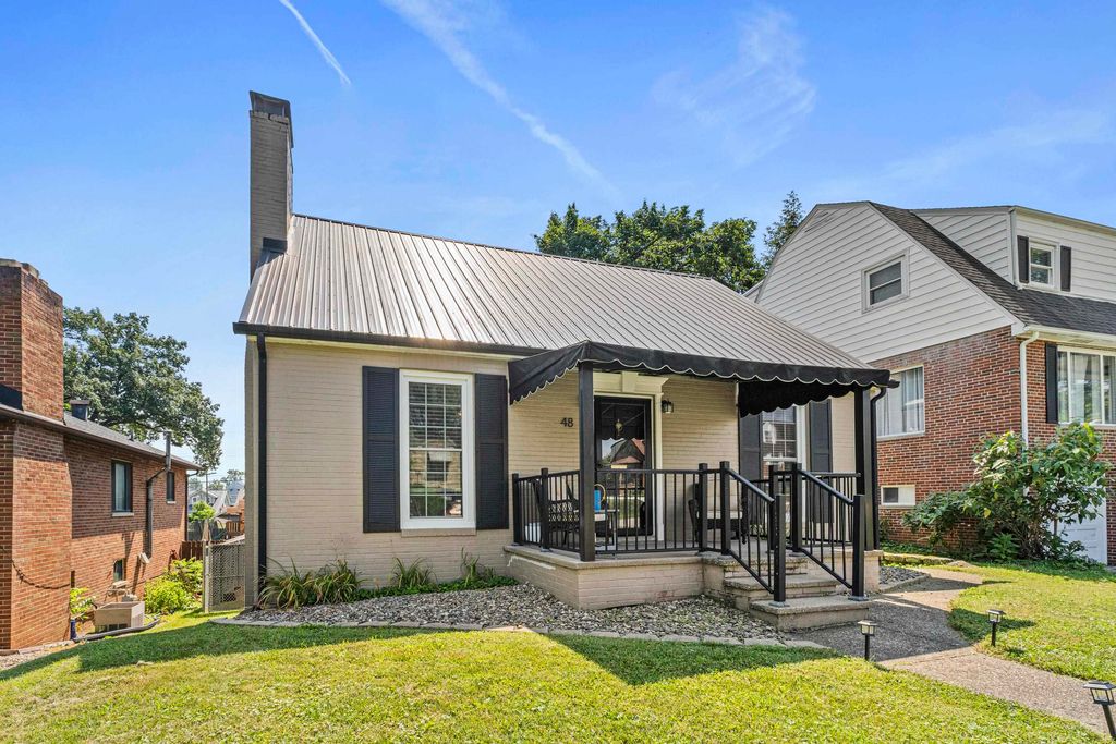 48 Fairfax Drive, Huntington, WV 25705