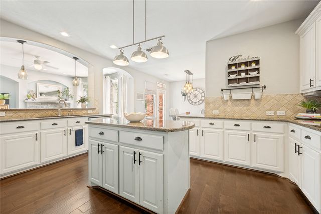 616 Unbridled Lane, Keller, TX 76248