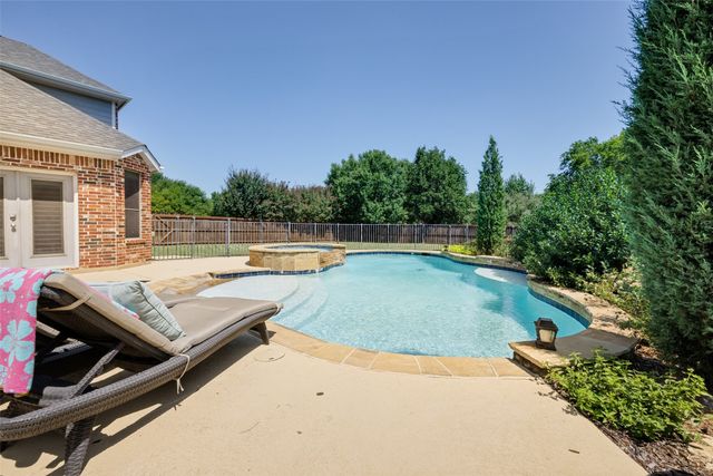 616 Unbridled Lane, Keller, TX 76248